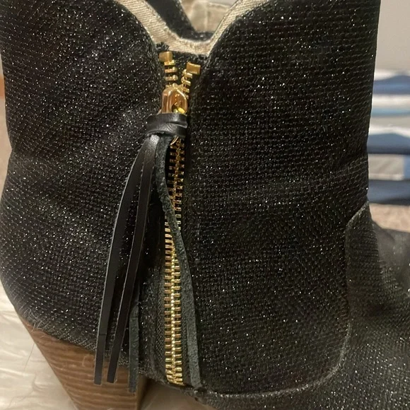 Joyfolie Sparkly boots - Picture 2 of 5